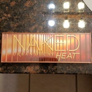 Urban decay naked heat palette